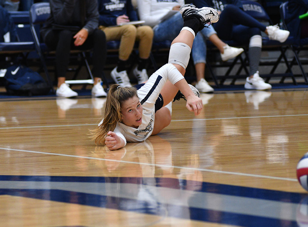 Kiersten Anderson dives for the ball